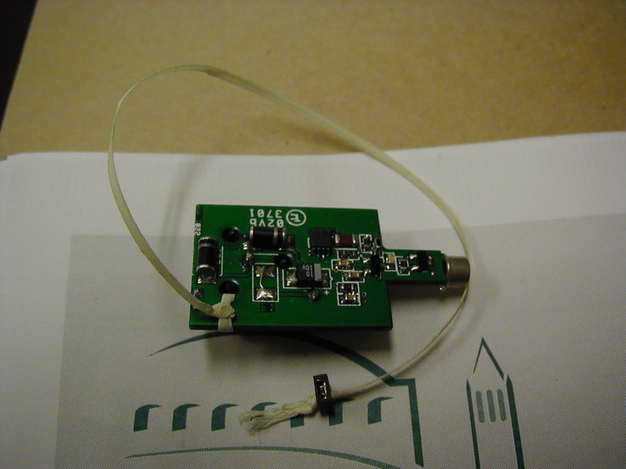 Bottom view of tiny LED pulser